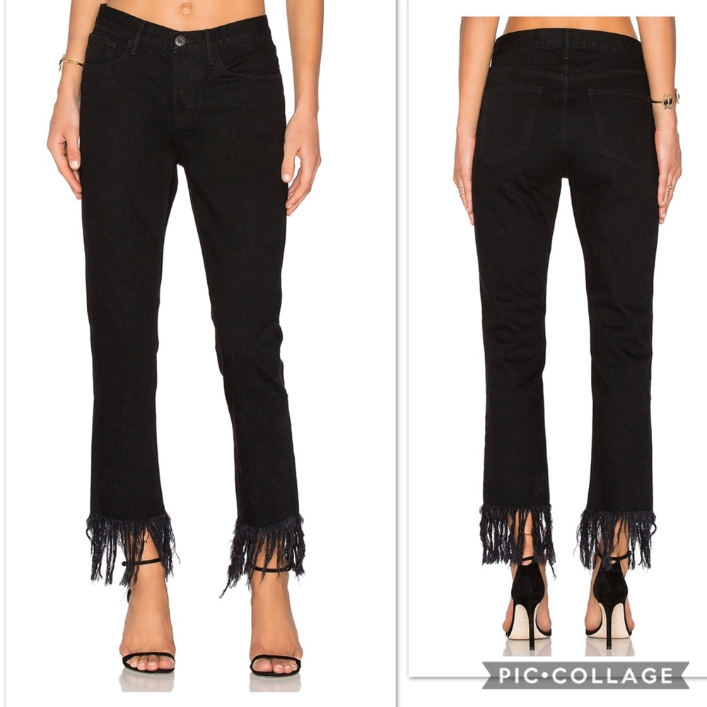 3x1 Straight Fringe Crop in Mamba